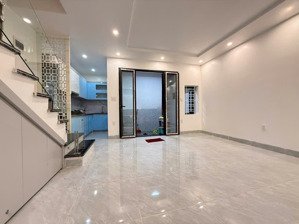 bán nhà tô hiệu - hải phòng ( ngõ nông đi lại dễ dàng)