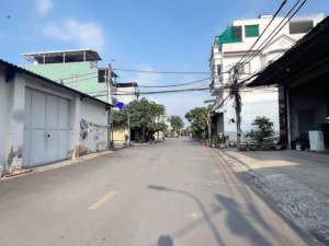 nhà 5 tầng khủng ngang 8m dài 20m vuông vức-hoàn công đủ-ngay tô ký-chợ ba bầu-có thang máy