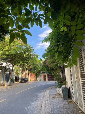 bán lô đất biển ngay chế lan viên, thông võ nguyên giáp, cách biển mỹ khê chỉ 500m, giá đầu tư