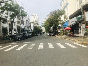 gấp. chủ thiện chí gửi bán gấp nhà phố mặt tiền đường phan khiêm ích lộ giới 20m giá 40 tỷ