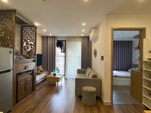 chính chủ cần tiền bán gấp 1pn+ 43m2 toà s103 tầng 2208a vinhomes smart city. giá: 3.4 tỷ bao phí