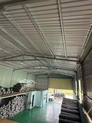 cho thuê kho thành phố mới bình dương.
diện tích 270m, có văn phòng