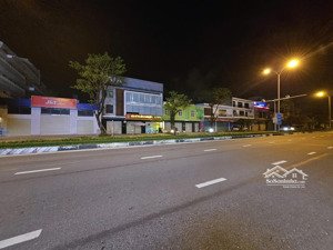 bán đất võ chí công (ngang 15m) gần ngã tư mẹ thứ, hòa xuân