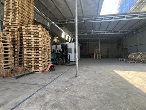 cho thuê kho xưởng 330m2 tân đông hiệp dĩ an có 3 pha đường công