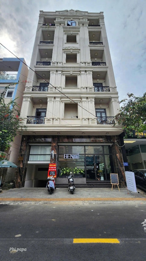 bán nhà mặt tiền hoàng sa p. dakao .q1. dt: 8x12 cn : 72m2 .kc 1hầm 5+tầng+thang máy giá 35 tỷ tl