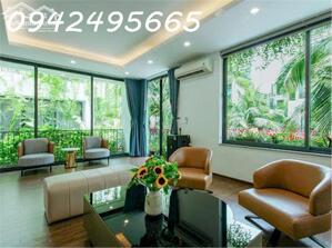 Gia đình bán căn biệt thự 2 mặt đường tại khu: Night Street - Flamingo Đại lải Resort