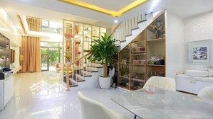 bán nhà phố vũ miên, ngõ thẳng tắp, gần hồ tây, 53m2, 12,6 tỷ