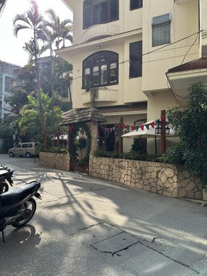 phân lô bàn cờ - ô tô dừng đỗ ngày đêm - lô góc thoáng sáng