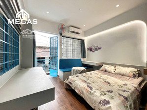 full nội thất mới 100% ngay trung tâm quận 1