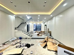 nhà 100m2 xây mới 4 tầng độc lập, sân cổng riêng, tiểu cảnh sân vườn - hiếm nhất quận lê chân