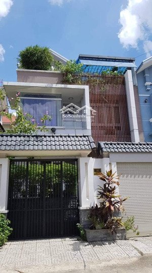 cchủ giảm thêm 2 tỷ bán biệt thự đẹp 200m² q12 , giá tốt hơn mua đất, lời ngay 30%, bao hoàn công!