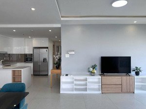 căn hộ new city - căn 3 phòng ngủ full nột thất - dt 114m2 + sân vườn. giá 33 tr/tháng