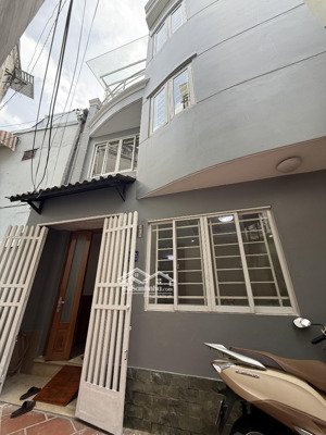 bán nhà 10/2/3 đặng văn ngữ p10 quận phú nhuận