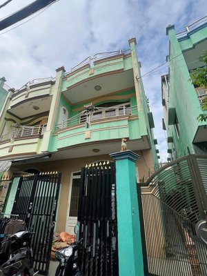 nhà hẻm 631 / tỉnh lộ 10 thông ra đường số 29, khu tên lửa, 5.3x17m 2 lầu, 6.7 tỷ, lh: 