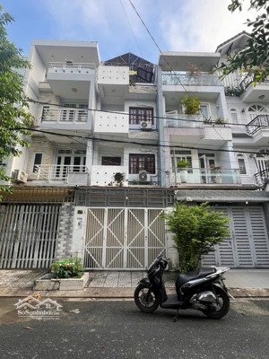 nhà khu dân cư an sương
p tân hưng thuận quận 12
dt:4x15m ,trệt 2 lầu.
giá :6ty900tr.