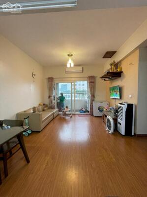 ( Chính chủ) Bán gấp căn hộ chung cư KĐT Resco – DT 102m2 – Căn góc – Giá chỉ hơn 6 tỷ.