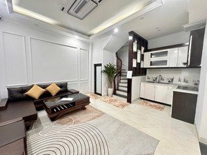 bán nhà phương canh 5 tầng siêu đẹp tặng full nội thất 35m2, hàng xóm thân thiện