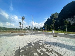 cắt lỗ bán nhanh 800 triệu lô đất 108m2, mt 6m tại tp hòa bình, giá 14 triệu/m²