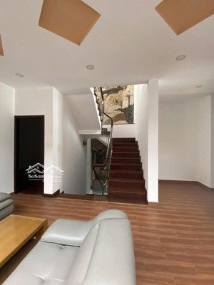 23 tỷ cho biệt thự 244m2 ( 8x 30 ) tại mặt tiền linh trung , phường linh trung, thủ đức