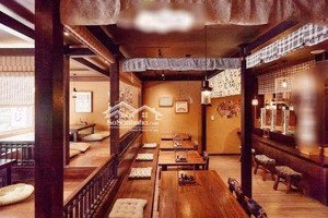 bán nhà mặt phố vip xuân diệu,vỉa hè rộng,ô tô tránh,kinh doanh sầm uất,gần hồ tây 128m2 70 tỷ