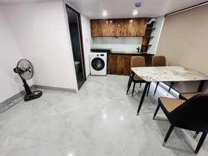 bán toà chung cư mini, 9 tầng thang máy, hoàng hoa thám, 30 tỷ, 125 m2, hàng hiếm tại ba đình, hn