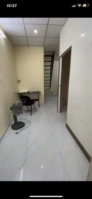 bán nhà giáp q1, lê văn duyệt , p1 , 40m2 , 3,7tỷ tl . lh : hải yến