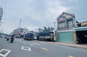 nhà cấp 4 ngay vạn phúc ngang lớn 6.6m 220m2 cách ql13 vài bước chân