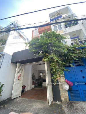 hàng hiếm hxh vip 6m thích quảng đức, p4, pn - 5 tầng(3,9x19,4)cn =74m2.chỉ 15,9 tỷ . lh:0913620151