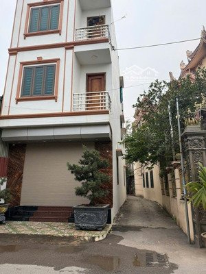 chủ cần bán lô đất 58.6m2 tại tổ 11 đồng mai, vị trí đẹp gần chợ trường học, cách ql21b 2km