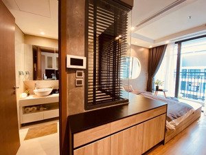 vinhomes green bay studio đến 3pn full nội thất chỉ từ 8 triệu/tháng,vào luôn.liên hệ 