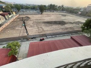 bán nhà 3 tầng khê nữ nguyên khê, đường ôtô mặt tiền rộng 3bước ra đường võ nguyên giáp nhỉnh 10 tỷ