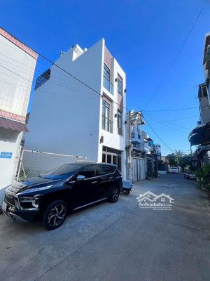 bán đất thổ cư quốc lộ 13,hiệp bình phước,thủ đức,60m2 giá 5,8 tỷ,sổ hồng riêng,gần vạn phúc