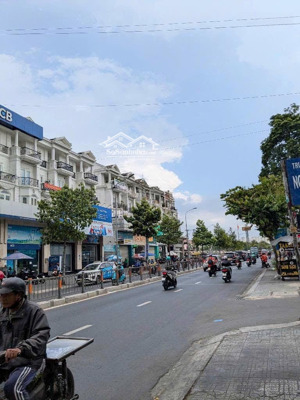 bán nhà 6 tầng có hầm + thang máy ngay phan văn trị - gv. hẻm oto - 5*17 ~ 85m2 chỉ 16,8tỷ