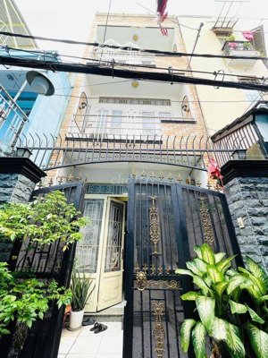 nhà đẹp ngay mặt tiền bùi hữu nghĩa, quận 5 - giá 8 tỷ 360/ 4.3x17m. khu vực tiện kinh doanh giá ổn