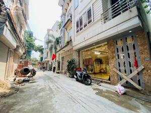 Bán nhà Ngọc Hà, Ba Đình, dt 80m, ô tô đỗ cửa, giá đầu tư, cực gần phố. Giá 18.9 tỷ