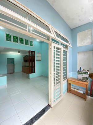 bán nhà 1 trệt 1 lửng đúc thật đường 385 hẻm thông 6m tráng nhựa. tnpa, quận 9