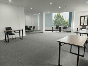 chính chủ cho thuê sàn văn phòng 80m2 tại nguyễn xiển giá 11,5 triệu giá tốt