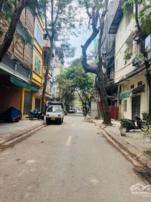 hàng đầu tư ba đình đội cấn 44m 5t ngõ ô tô 6 phòng ngủ, khai thác dòng tiền tốt 10.6 tỷ