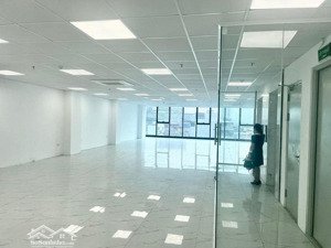 chính chủ cho thuê sàn văn phòng 120m2 tại tố hữu giá chỉ 20 triệu