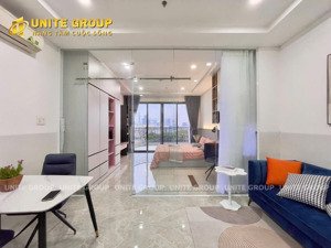 cho thuê căn hộ dịch vụ full nội thất ban công lớn nằm ngay trung tâm phú nhuận gần phan xích long