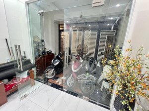 hot ! bán nhà vương thừa vũ - thanh xuân 55m - 4t - mt4m - 14 tỷ. nhà đẹp.