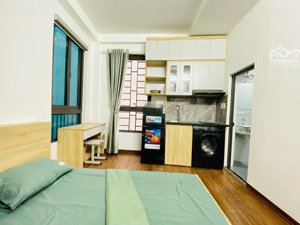 phân khúc hiếm 11tỷ tt đống đa 42m x 6tầng thang máy dòng tiền 70triệu /tháng!