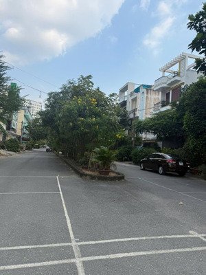 bán nên đất 5x20m đường trước nhà 20m khu mười mẫu, btđ giá chỉ 11.5 tỷ shr