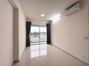 cho thuê orchard parkview 3pn 2wc nội thất cơ bản nhà đẹp view thoáng giá chỉ 18triệu
