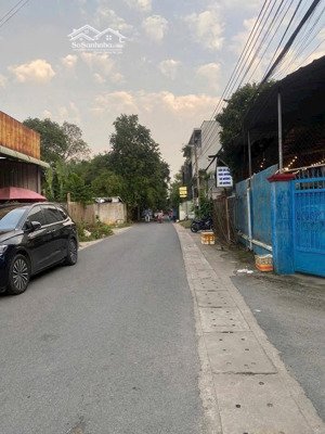 gc bán 3 lô đất liền kề vị trí vàng phú hòa đối diện chợ phú hòa sát bên trường đh thủ dầ