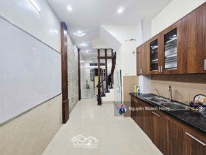 bán chung cư mini hồ tùng mậu, lô góc 3 mặt ngõ, dt 40m2, 150m ra phố, ở và kinh doanh, giá 8.85 tỷ