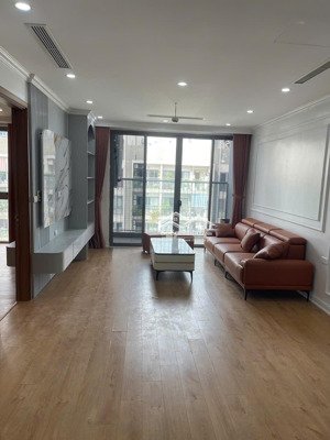 chủ nhà bán gấp trước tết căn 3pn 87m2 thống nhất complex - có slot ô tô - full nội thất