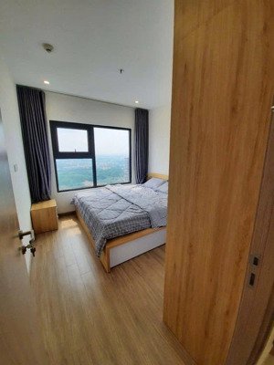 trống sẵn 1pn toilet riêng trong căn 2pn ở vinhomes grandpark quận 9