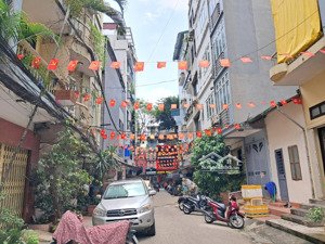 bán căn tập thể tầng 1 phan đình phùng - quán thánh ba đình, 60m2 thiết kế 2n + k + b + vs