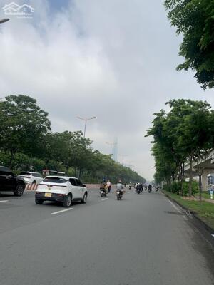 Cần bán Giá Tốt 1994m2 Lô Đất 3 Mặt Tiền đường Công Lý phường Bình Thọ Thủ Đức